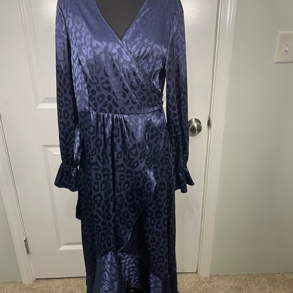 Kormei Elegant Navy Wrap Dress Size Large CB-20 - Picture 2 of 8